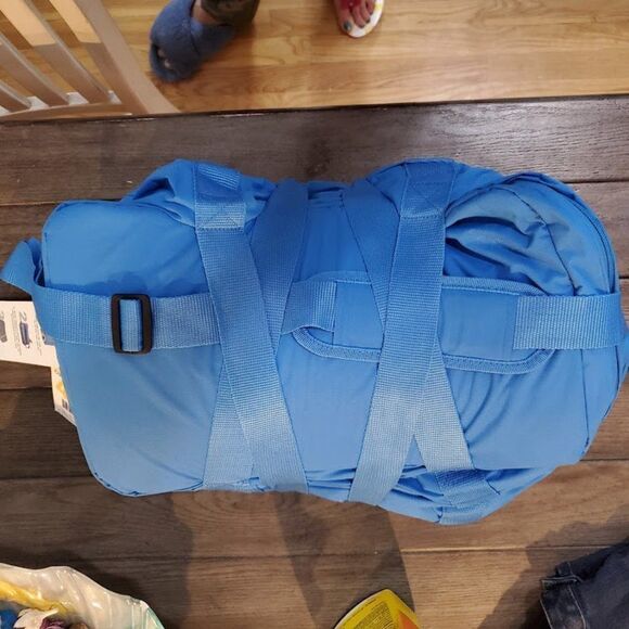 RG Blue Collapsible Cooler Holds 48 Cans Waterproof & Antimicrobial New - Picture 1 of 12